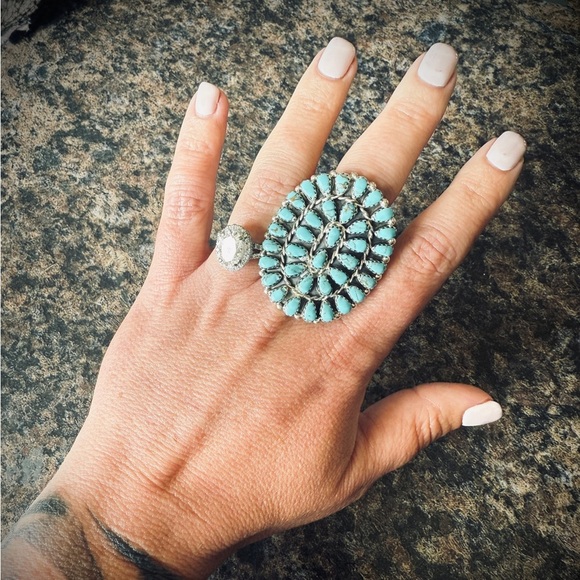 Navajo Sterling Silver Cluster Ring – Kingman Turquoise – Mathilda Benally - Picture 5 of 5